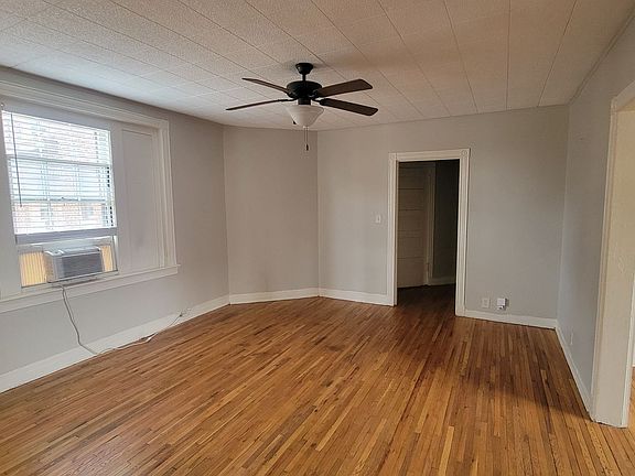 4th image of 120 Lincoln St NE APT F2