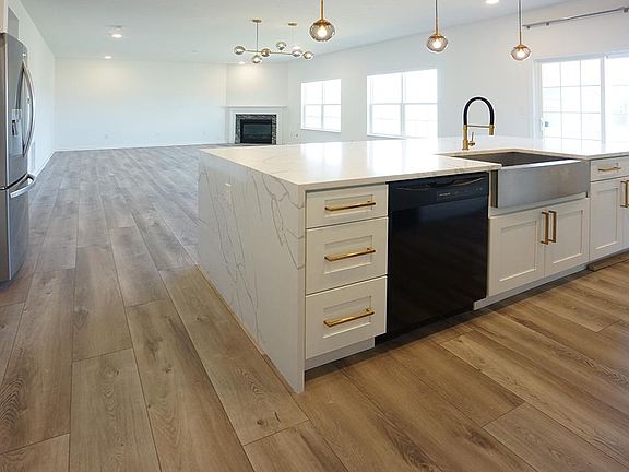 Handsome Island with waterfall Quartz