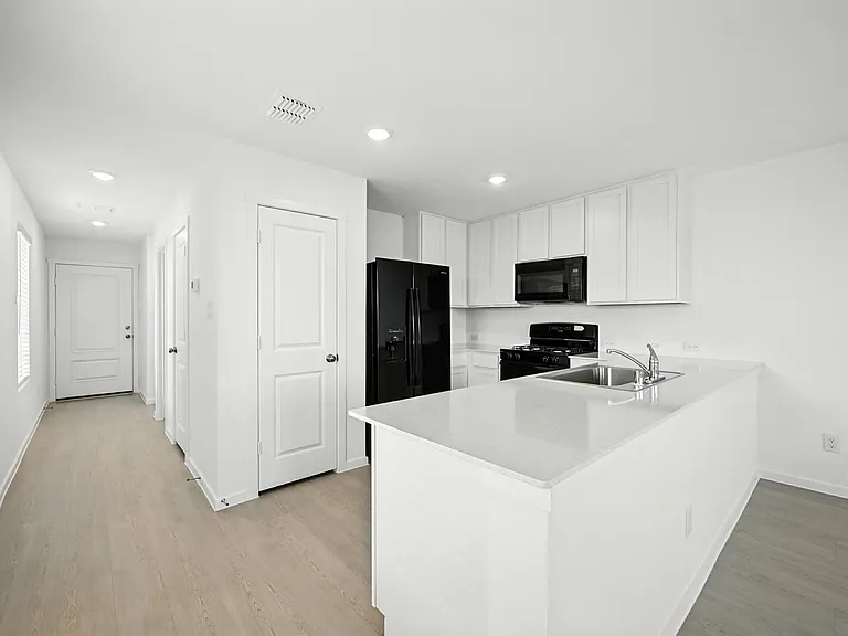 12120 Morgan St — Photo 6