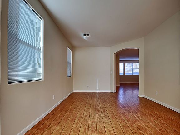 5th image of 6241 Whispering Creek St
