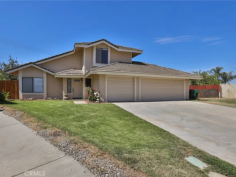 24307 Carman Ln — Photo 3