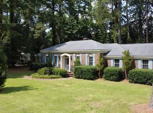 220 Dogwood Dr, Washington, NC 27889