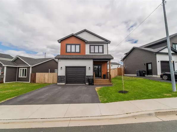 161 Castle Bridge Drive, St. John's, NL A1H0C8