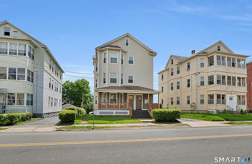 50 Clinton St #1 Photo 1