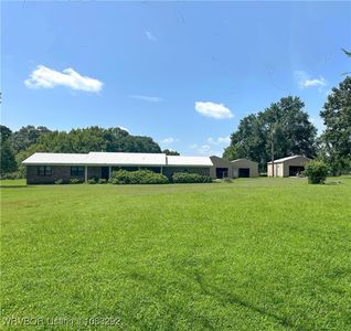 1304 E McKenzie Ave, Pocola, OK, 74902