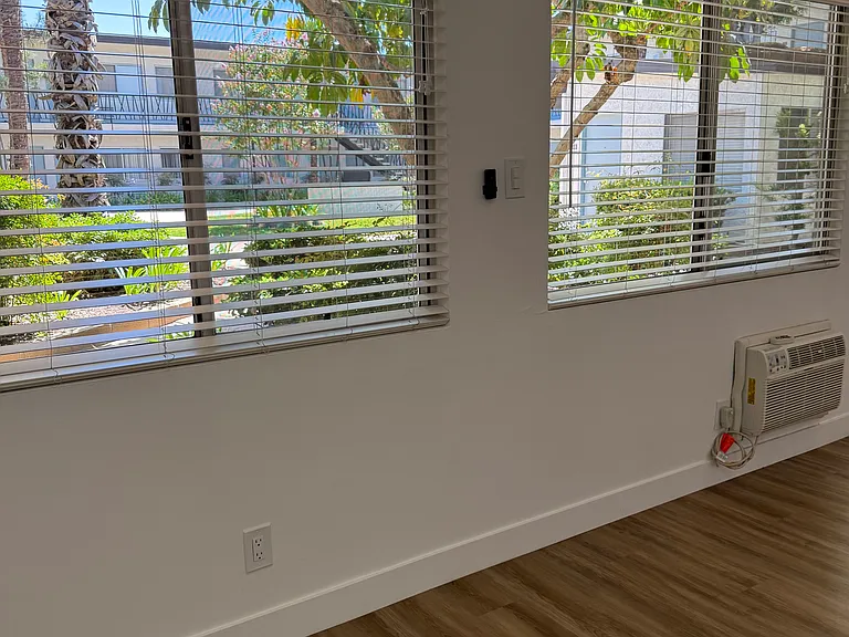 Sun Rose Villas — Photo 15