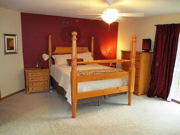 5th image of N50W14071 Camelot Ct