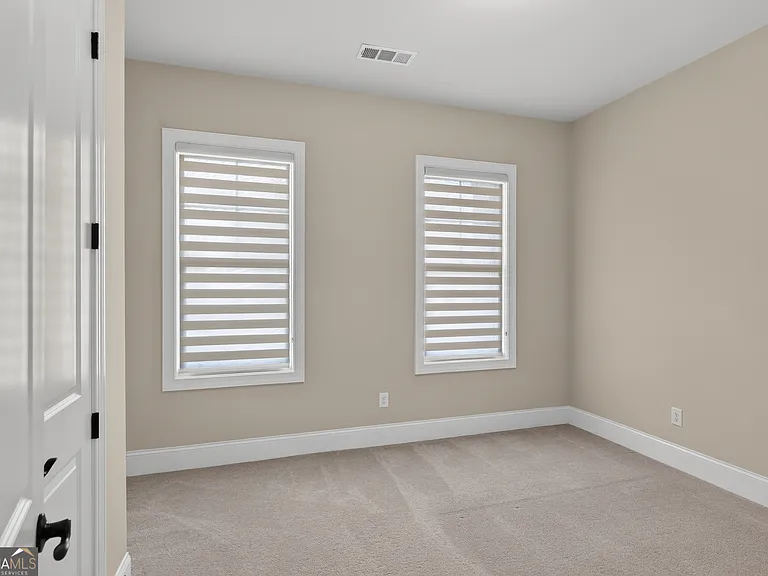 242 Tillman Pass — Photo 13