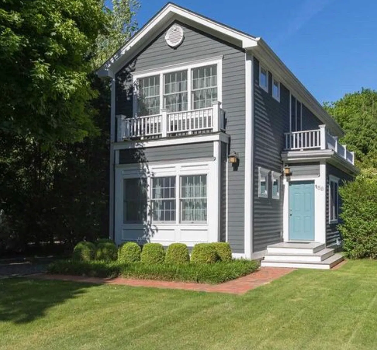 3 bed, 2.5 bath, 1920 sqft, $5,750 — Photo 1