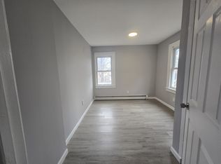 127 N Grove St #4D, East Orange, NJ 07017