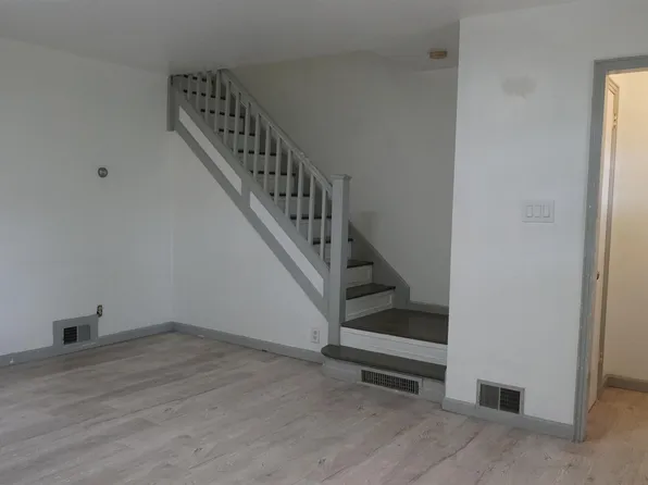 323 Stevens Avenue image 25 of 30