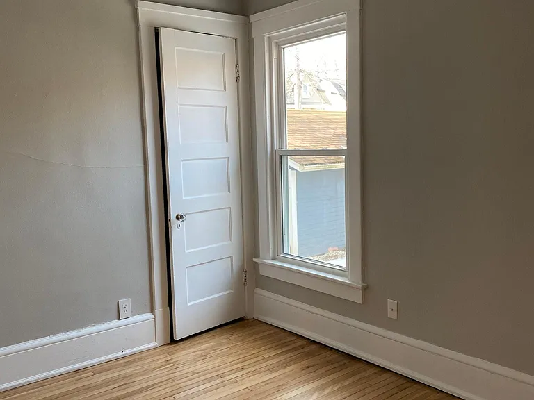 2116 E Edgewood Ave — Photo 18