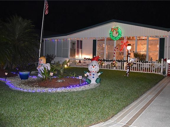 2nd image of 1749 W Schwartz Blvd