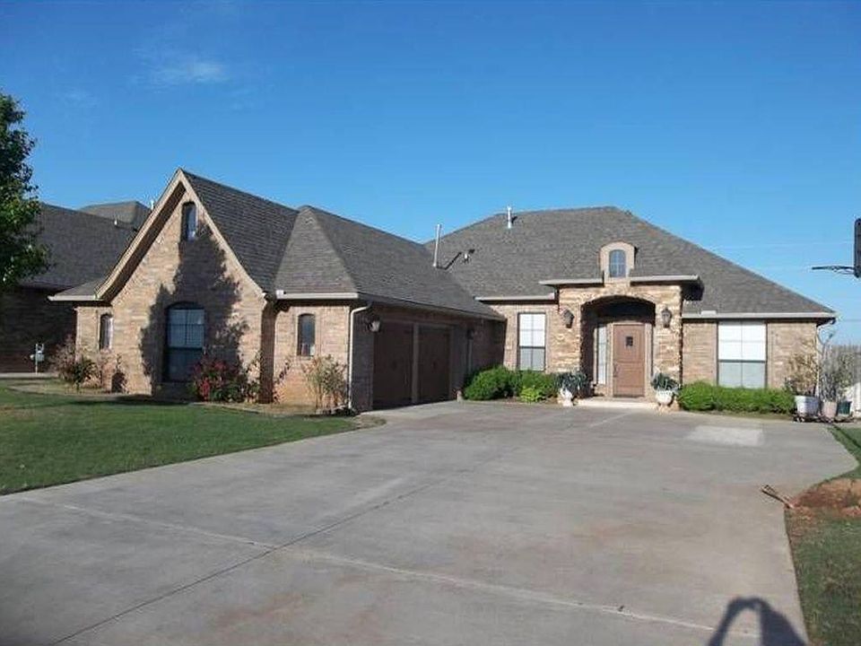 1st image of 905 Kelsi Dr