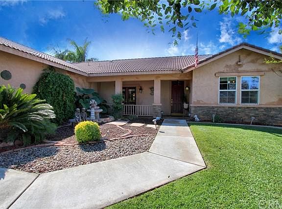 4th image of 35677 Oak Creek Dr