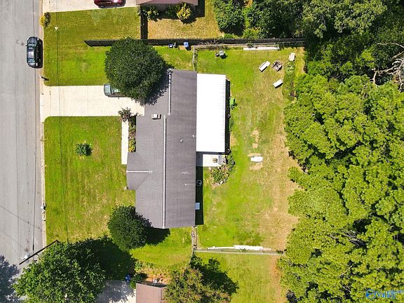 5th image of 498 Marion Dr