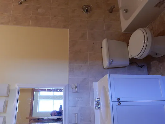 Rented by Equiventure Capital Real Estate | media 19