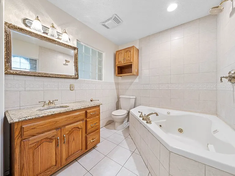 6323 Forest Bnd — Photo 20