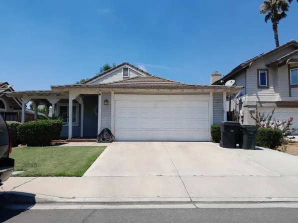 8062 Dowd Ct, Fontana, CA 92336