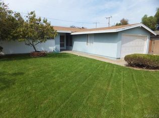 2955 Peppertree Ln, Costa Mesa, CA 92626