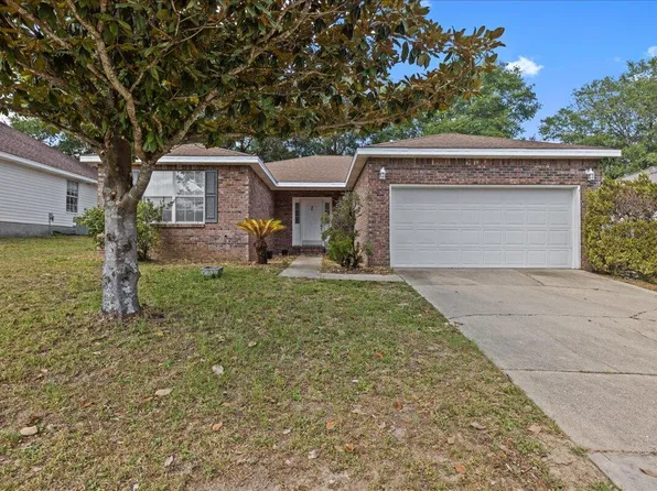 1099 Forest Lake Ter, Niceville, FL 32578