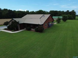 2889 Elkwood Section Rd, Hazel Green, AL 35750