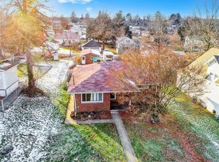 404 7th Ave, Beaver Falls, PA