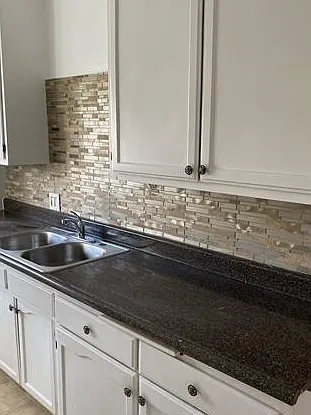 734 N Inglewood ave — Photo 1