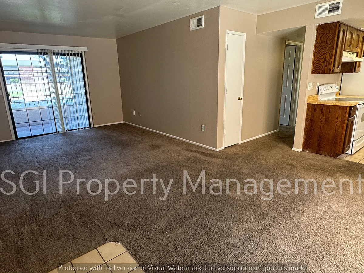 Building Photo - 3131 W Cochise Dr #133
