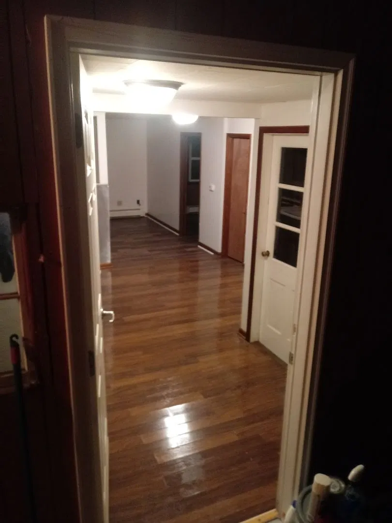 New Haven! 2 BR 1 Bath with attached garage — Photo 2
