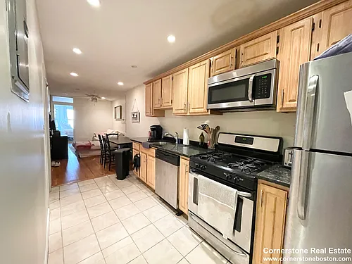 588 Columbus Ave #4A Photo 1