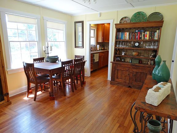 4th image of 5707 Delfren Ln