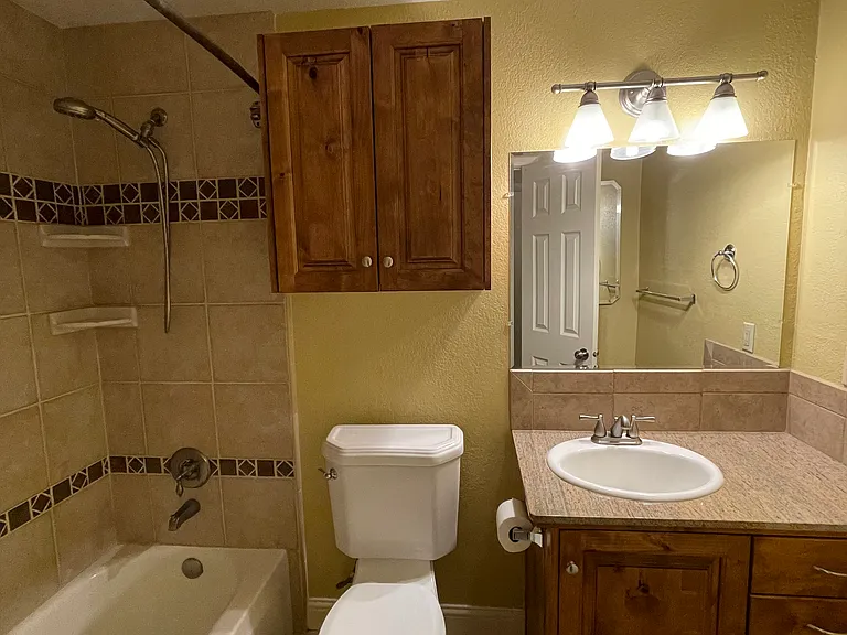 5420 W Hill Rd — Photo 17