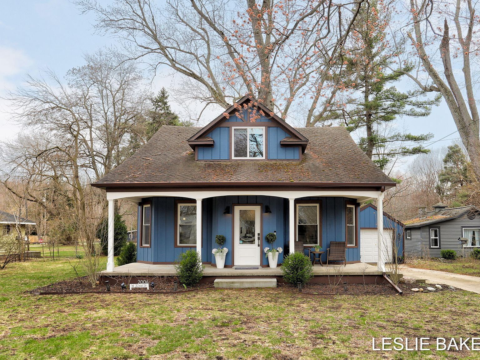 2006 W 32nd St, Holland, MI 49423 | Zillow