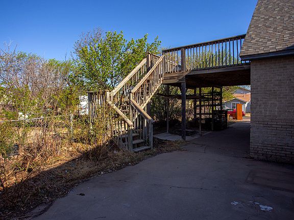5th image of 4223 SW 11th Ave