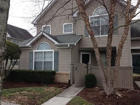 1st image of 414 Adkins Arch #414