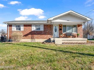 10821 Milwaukee Way, Louisville, KY 40272