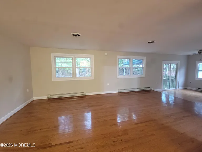 16 Chelsea Dr — Photo 18