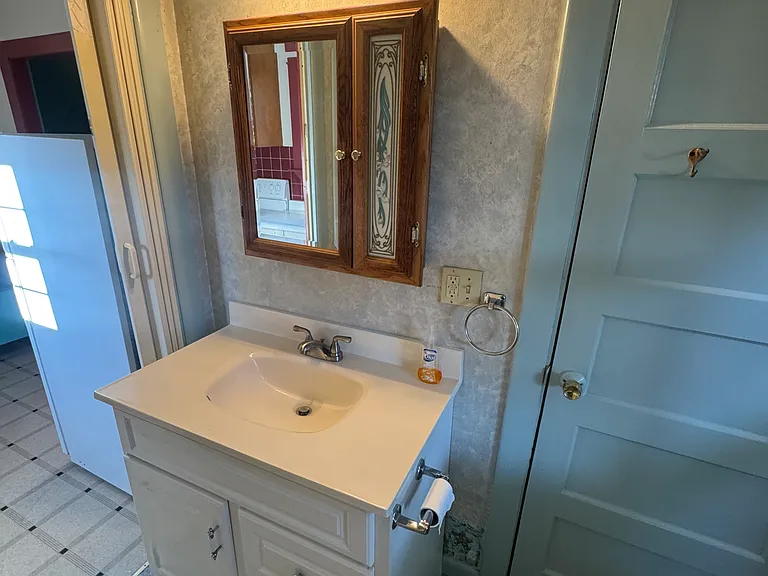 4 Booker St #1 — Photo 10