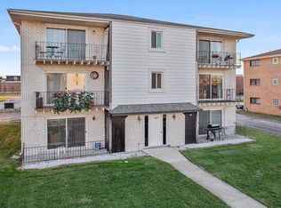 7337 W 85th Pl APT 2B, Bridgeview, IL 60455