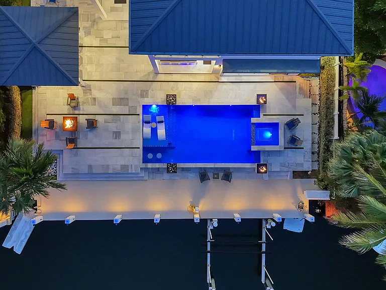 334 Isle Of Capri Dr — Photo 160