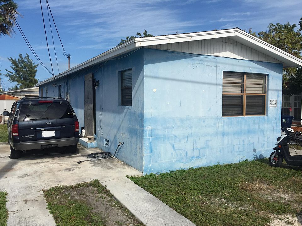 1st image of E33 12th Ave