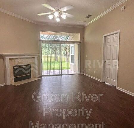 4th image of 2522 Willow Creek Dr