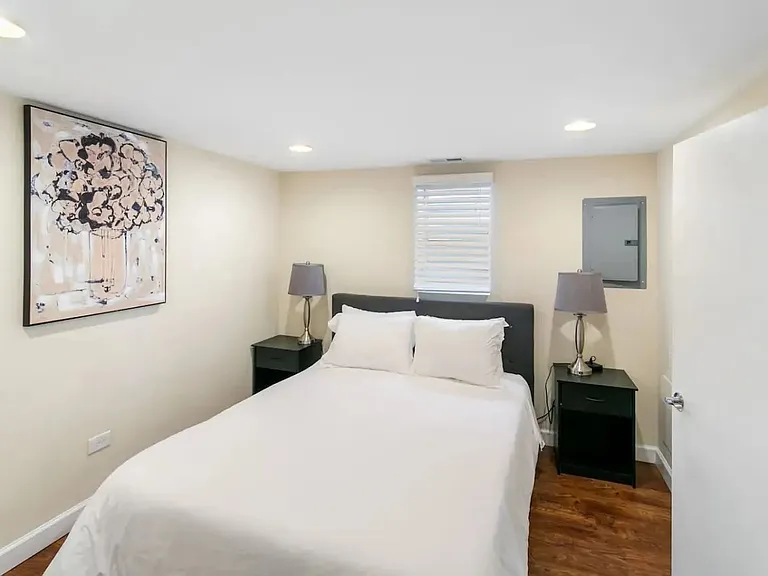 125 E Sunnyside Ave — Photo 27