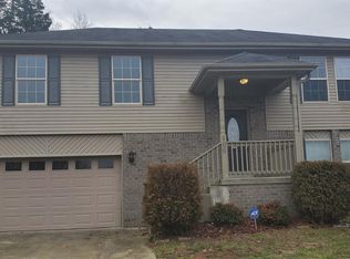 106 Allie Ct, Berea, KY 40403