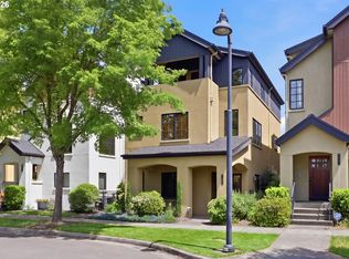 2909 Lord Byron Pl, Eugene, OR 97408