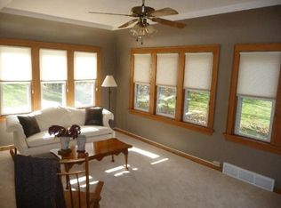 10040 W Edgerton Ave, Hales Corners, WI 53130