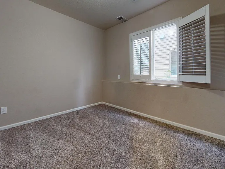 202 Country West Rd #C — Photo 8