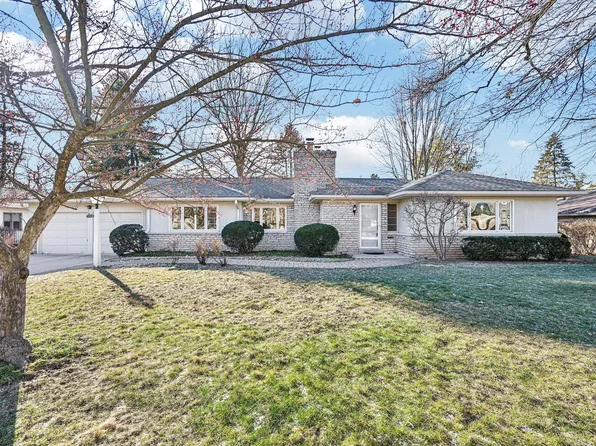 2463 Brixton Rd, Columbus, OH 43221