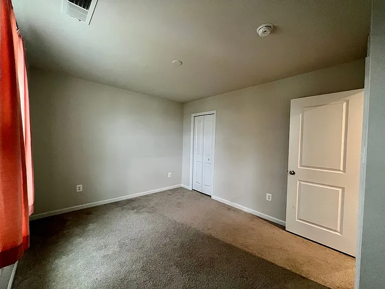 255 Severna Pkwy — Photo 4